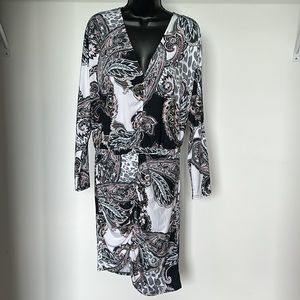 VENUS V-neck Long Sleeve Paisley Dress, size XL